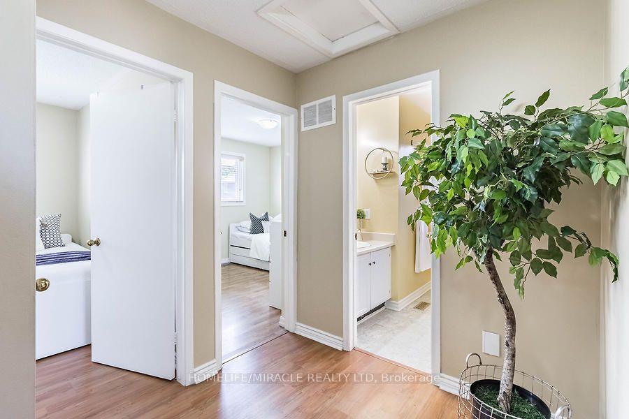 Photo 25 of 21 Tralee Street, Brampton, Heart Lake West — HOMEH