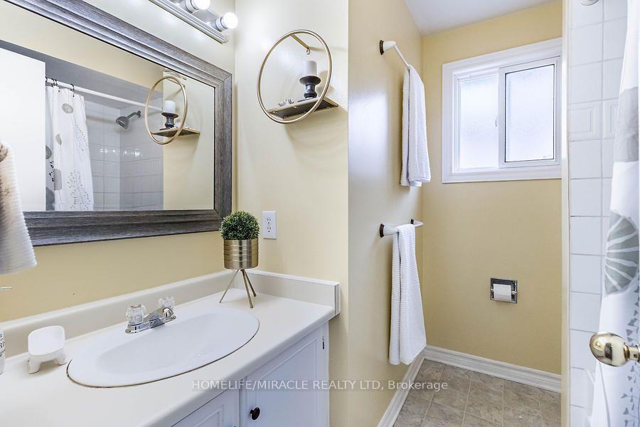 Photo 35 of 21 Tralee Street, Brampton, Heart Lake West — HOMEH