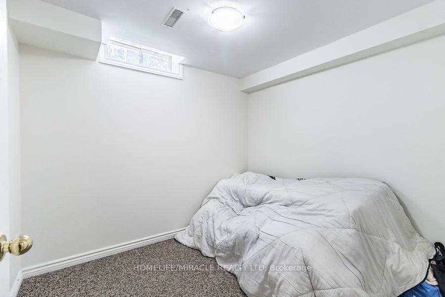 Photo 42 of 21 Tralee Street, Brampton, Heart Lake West — HOMEH