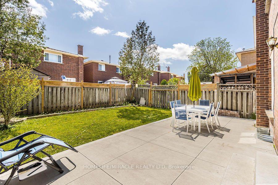 Photo 46 of 21 Tralee Street, Brampton, Heart Lake West — HOMEH