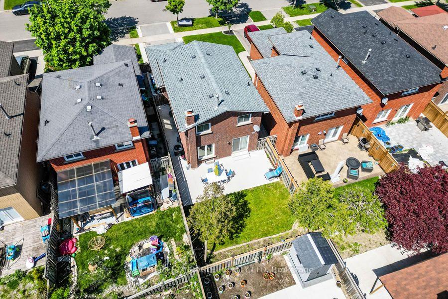 Photo 50 of 21 Tralee Street, Brampton, Heart Lake West — HOMEH