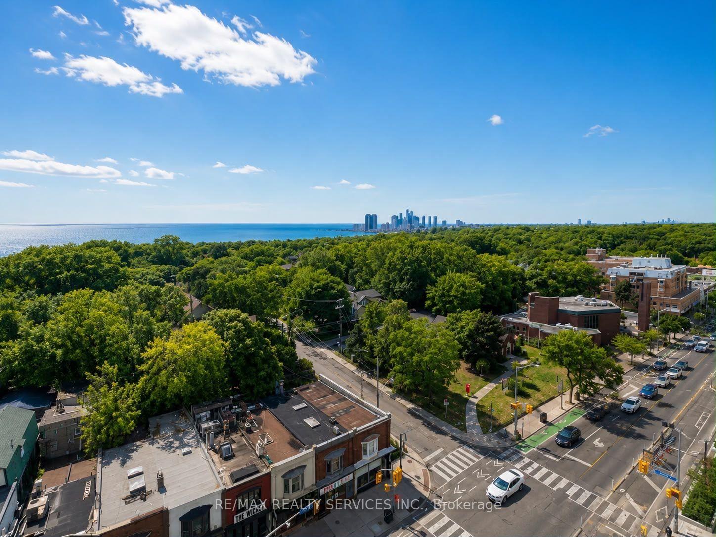 Photo 6 of Unit 1004, 1638 Bloor Street W, Toronto, High Park North — HOMEH