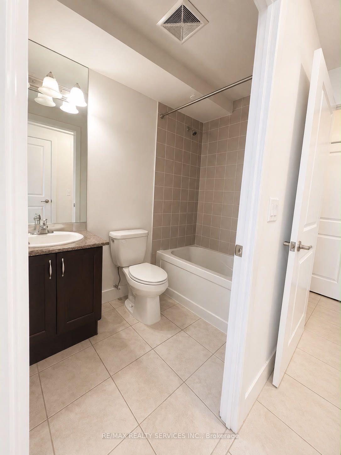 Photo 28 of Unit 1004, 1638 Bloor Street W, Toronto, High Park North — HOMEH