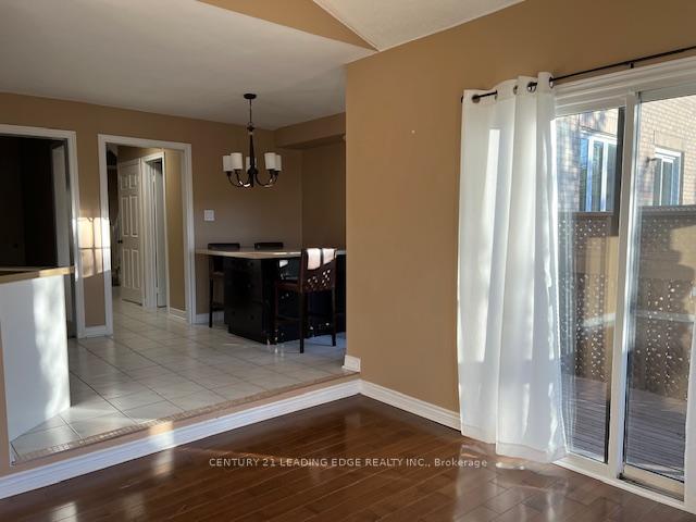 Photo 28 of 180 Stone Road, Aurora, Aurora Grove — HOMEH