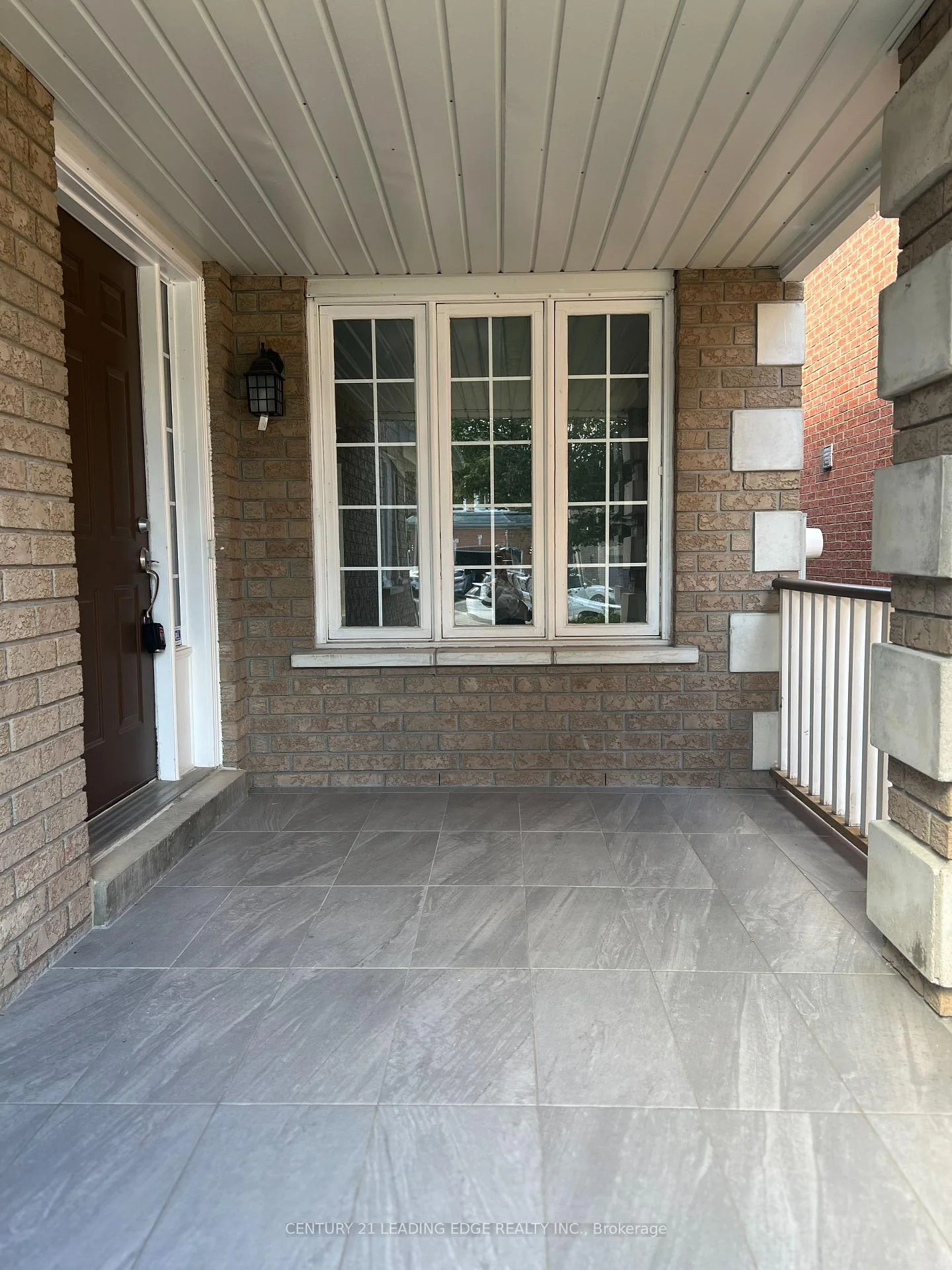 Photo 5 of 180 Stone Road, Aurora, Aurora Grove — HOMEH