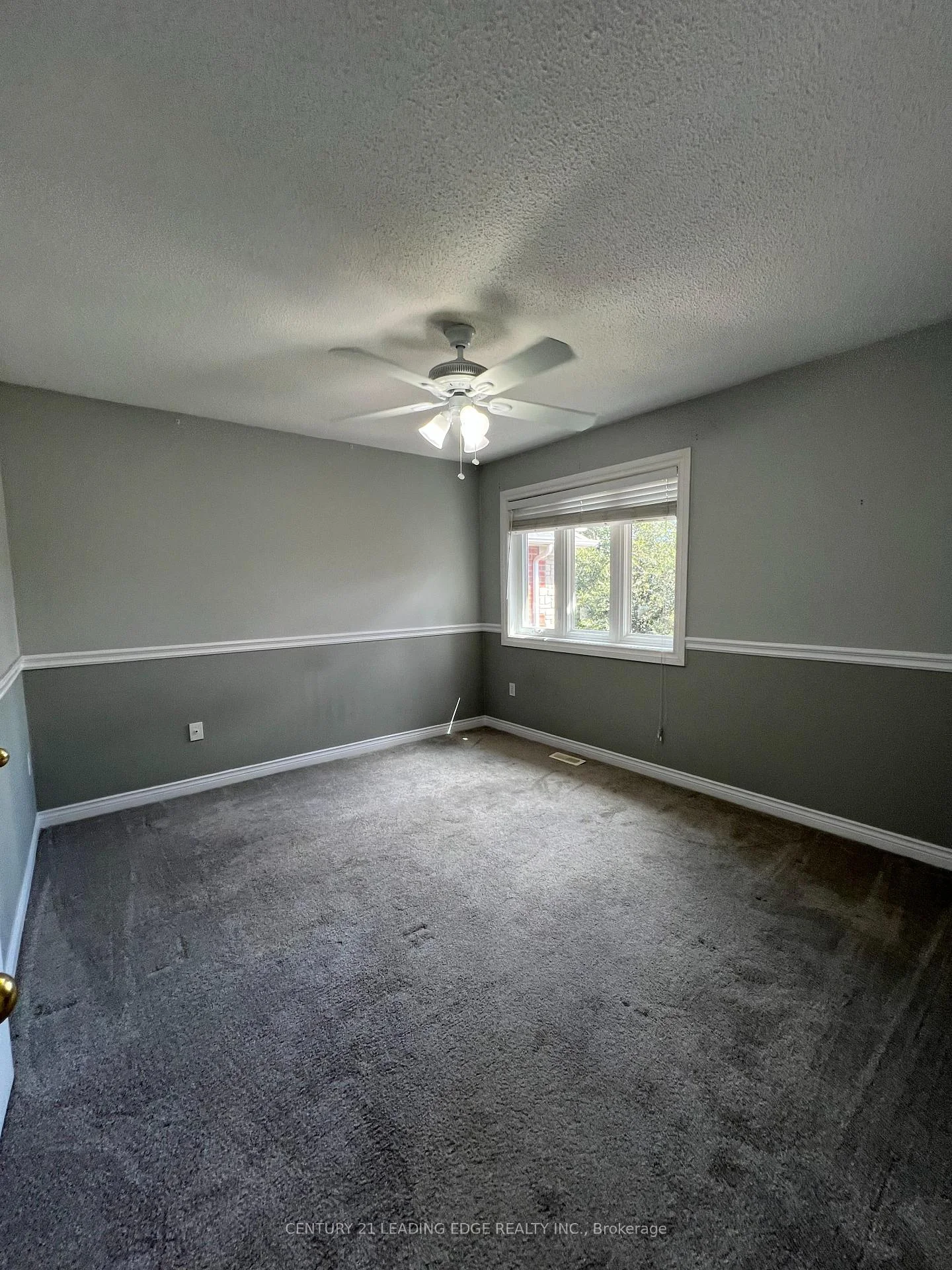 Photo 20 of 180 Stone Road, Aurora, Aurora Grove — HOMEH