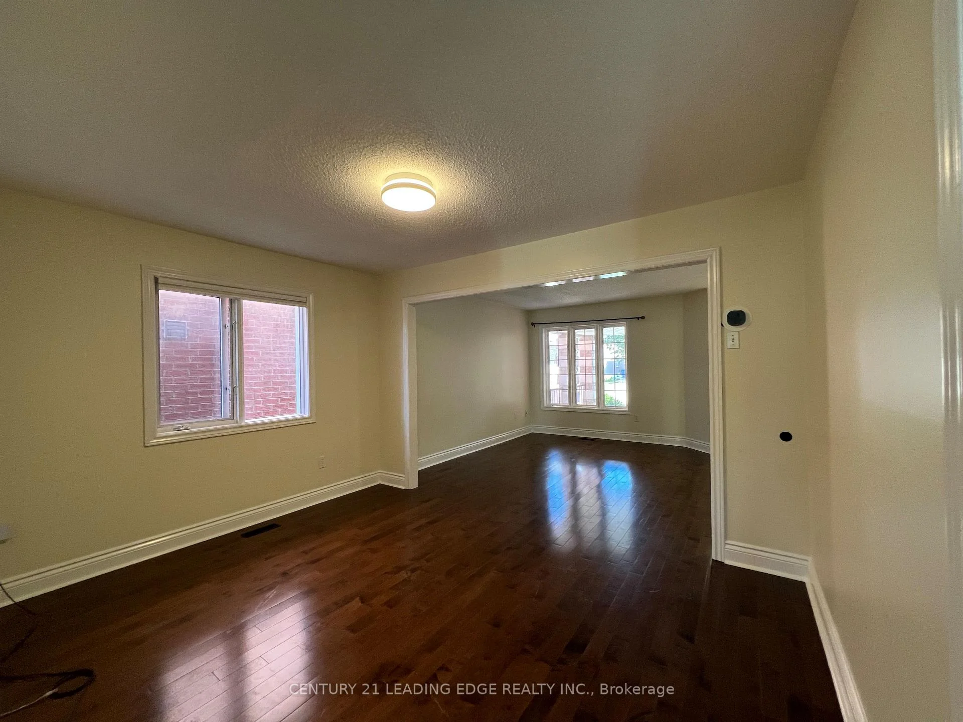 Photo 9 of 180 Stone Road, Aurora, Aurora Grove — HOMEH
