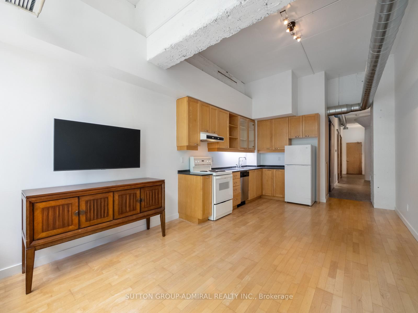Photo 5 of Unit 626, 155 Dalhousie Street, Toronto, Church-Yonge Corridor — HOMEH