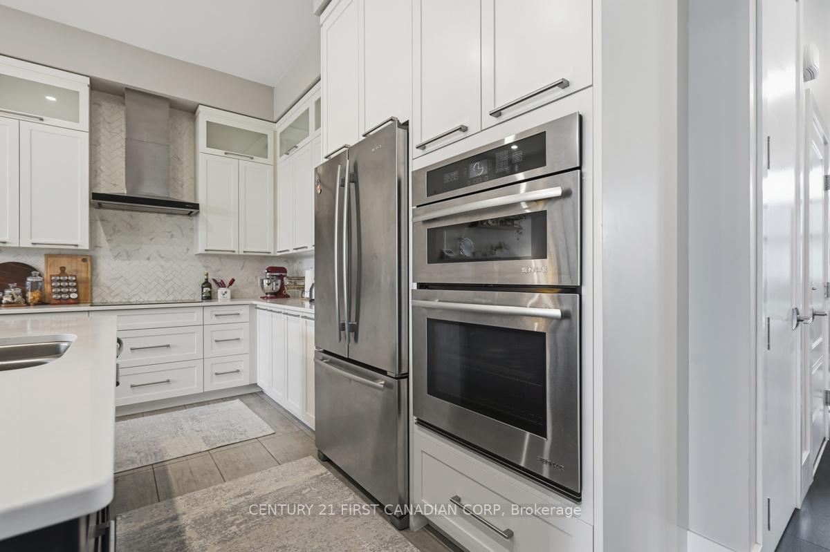 Photo 13 of Unit 4, 2215 Callingham Drive, London, North R — HOMEH