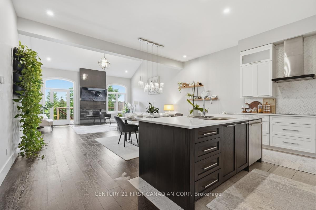 Photo 15 of Unit 4, 2215 Callingham Drive, London, North R — HOMEH