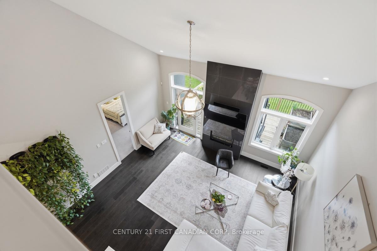Photo 37 of Unit 4, 2215 Callingham Drive, London, North R — HOMEH