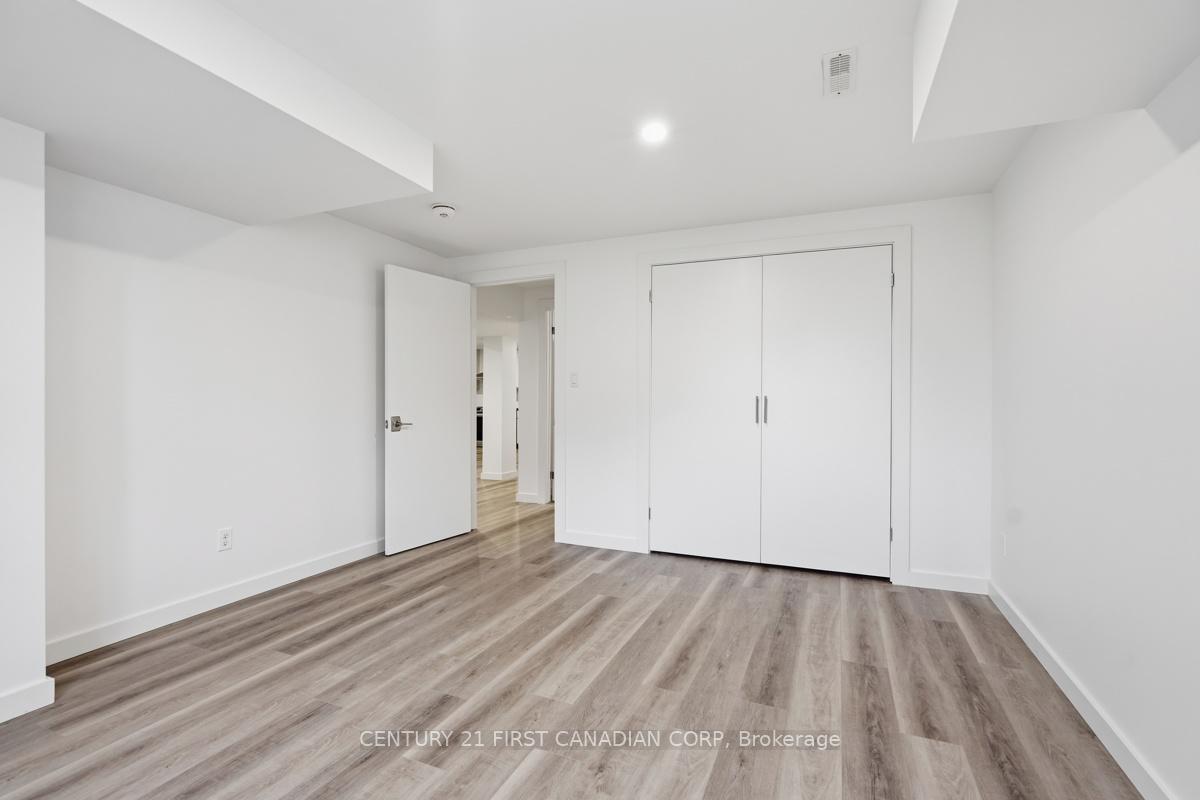 Photo 43 of Unit 4, 2215 Callingham Drive, London, North R — HOMEH