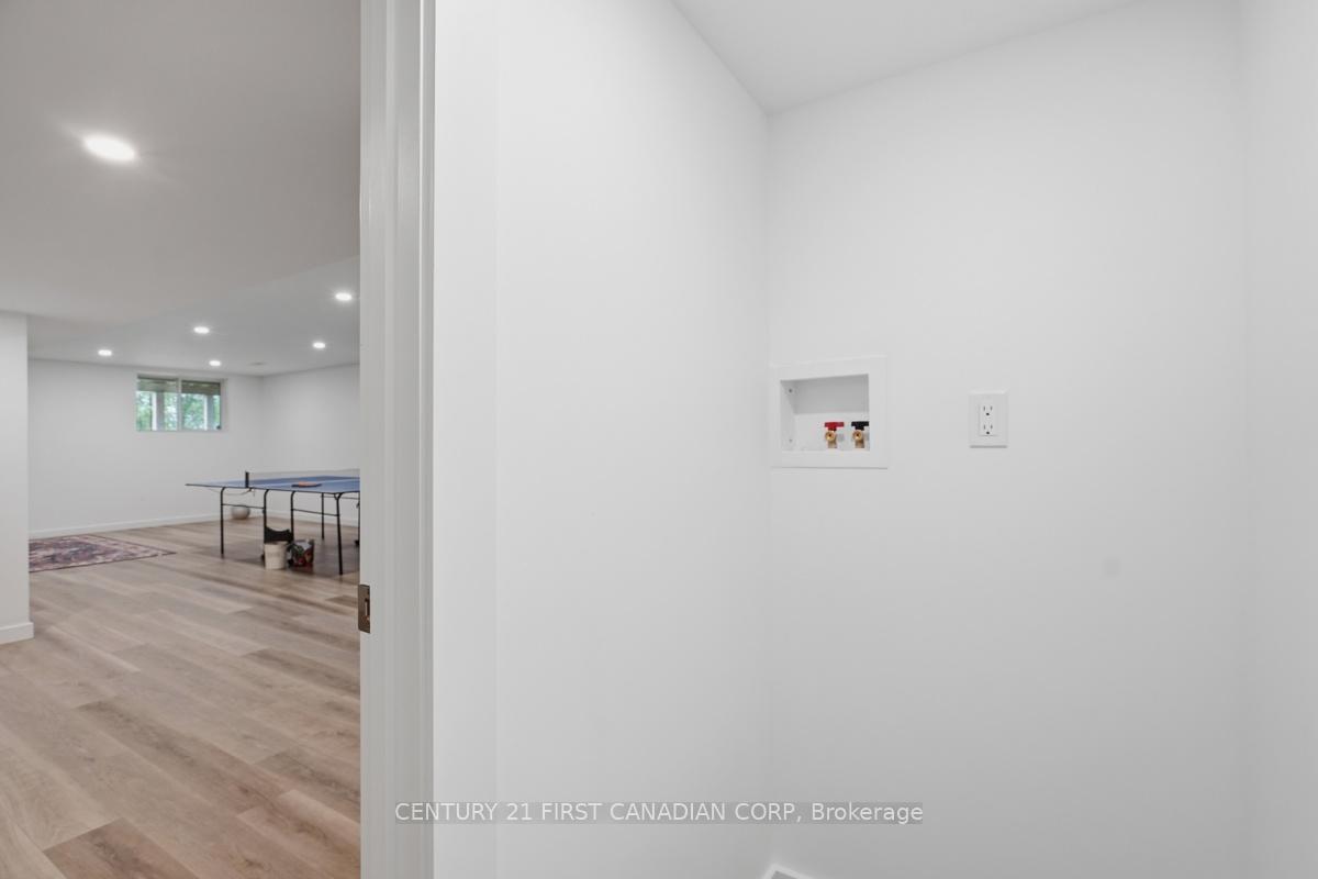 Photo 47 of Unit 4, 2215 Callingham Drive, London, North R — HOMEH