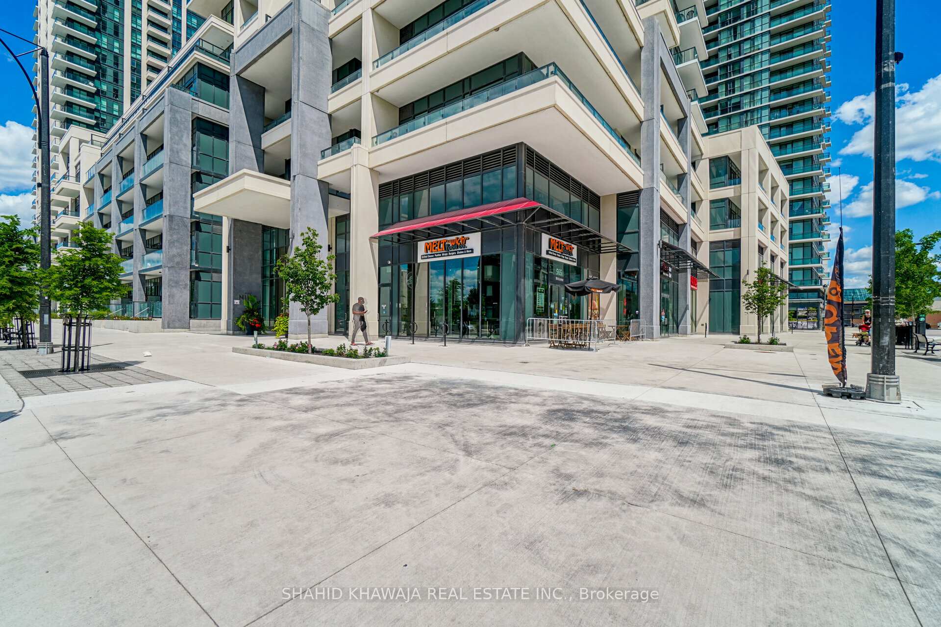 Photo 2 of Unit 1417, 4055 Parkside Drive, Mississauga, Creditview — HOMEH