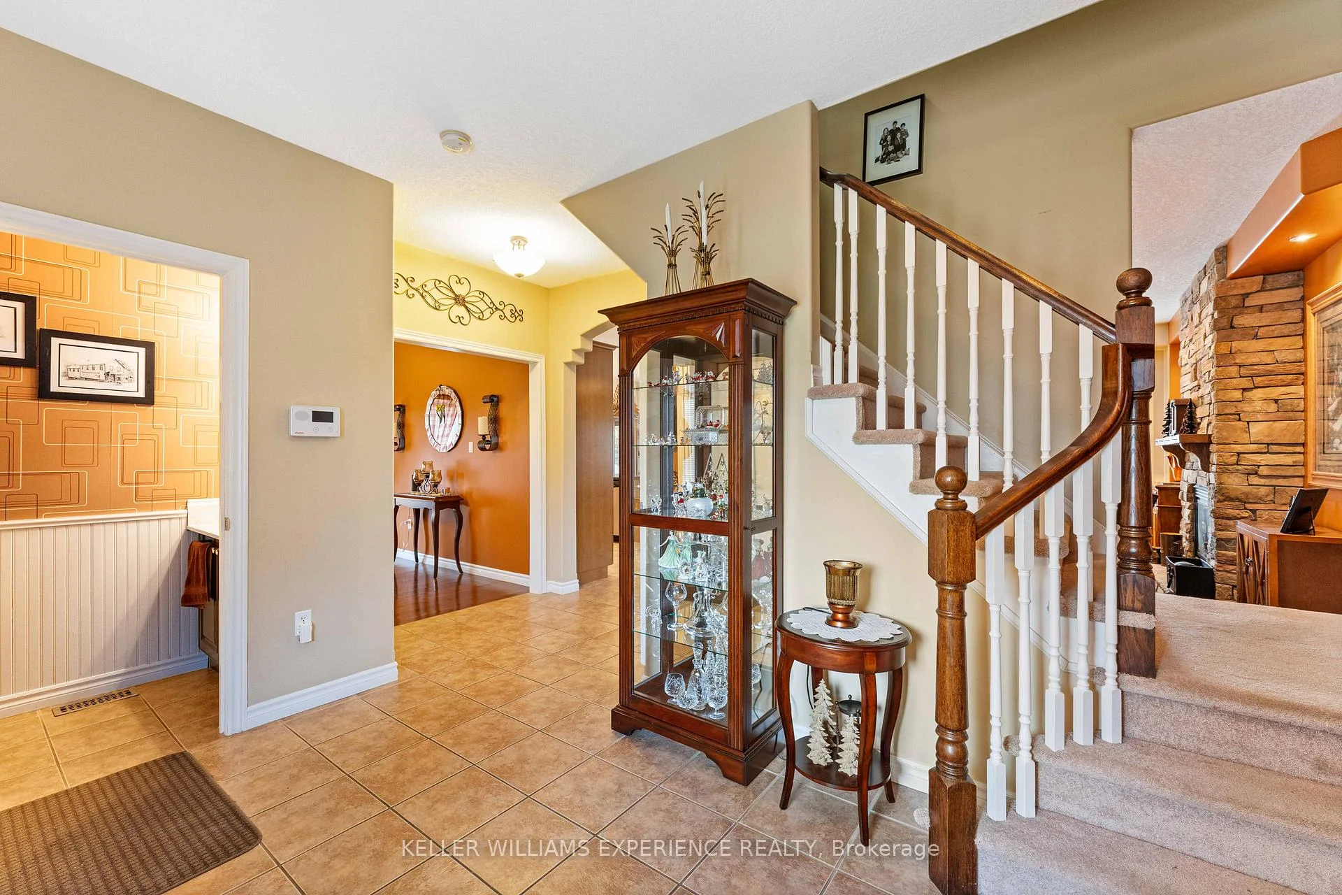 Photo 14 of 87 Armeda Clow Crescent, Essa, Angus — HOMEH