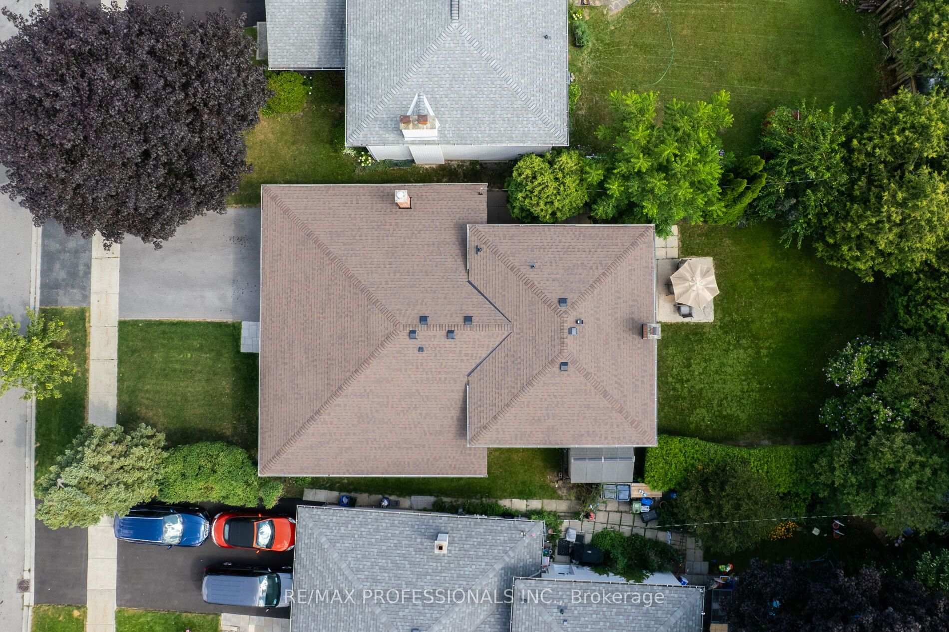 Photo 47 of 36 Thicket Road, Etobicoke, Markland Wood — HOMEH
