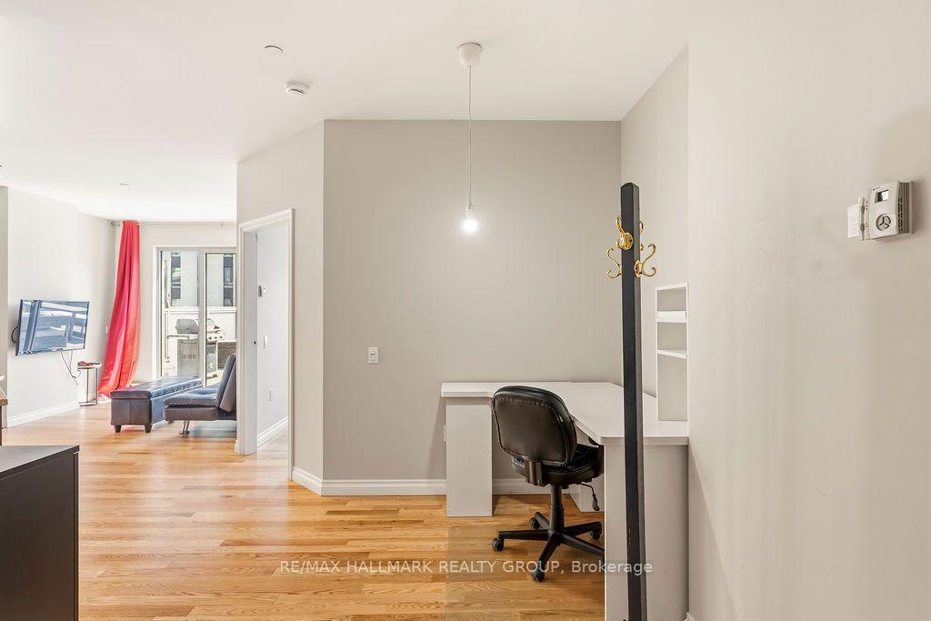 Photo 10 of Unit 409, 90 George Street, Ottawa, Lower Town/Byward Market — HOMEH