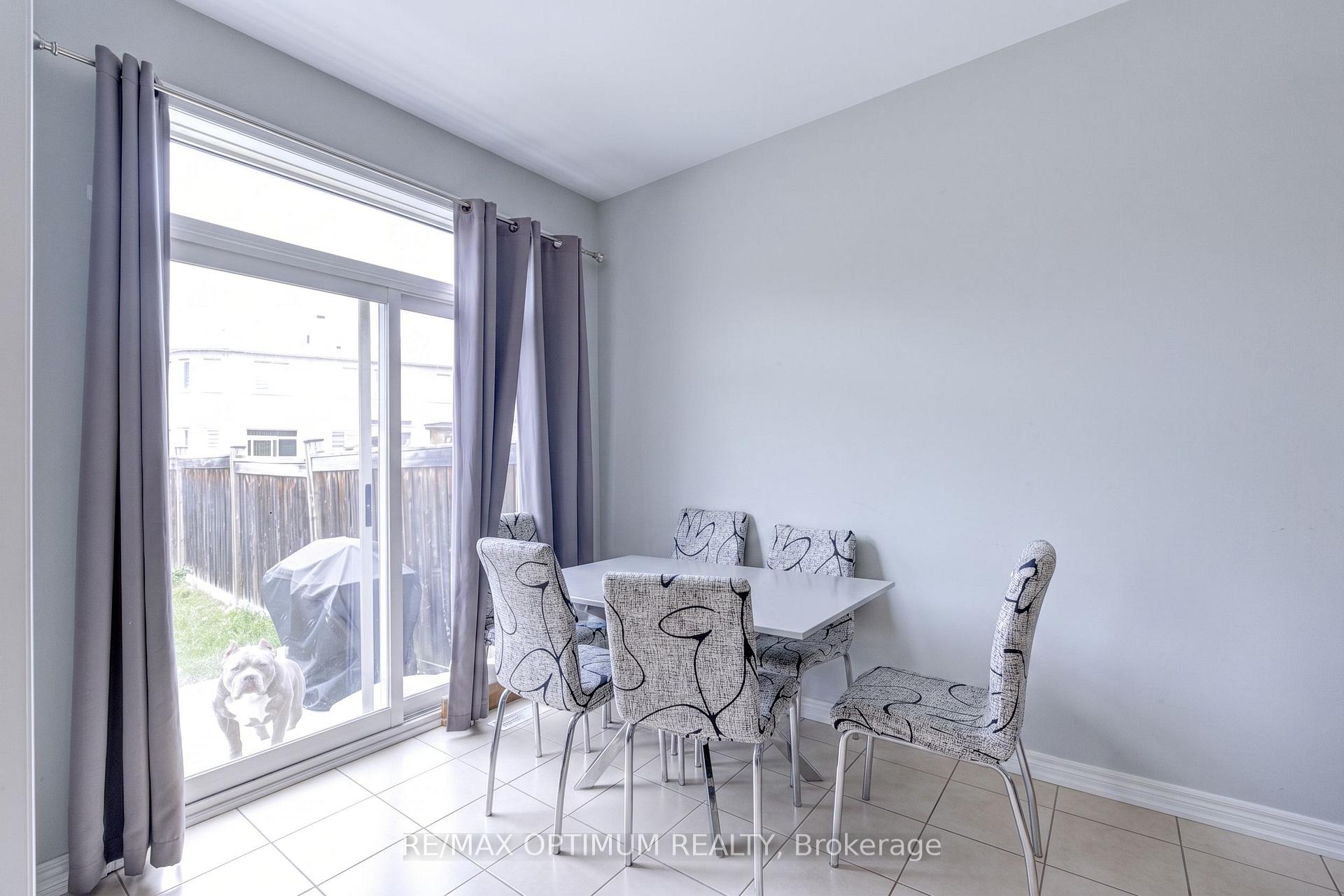 Photo 11 of 12 Franktown Drive, Brampton, Bram East — HOMEH