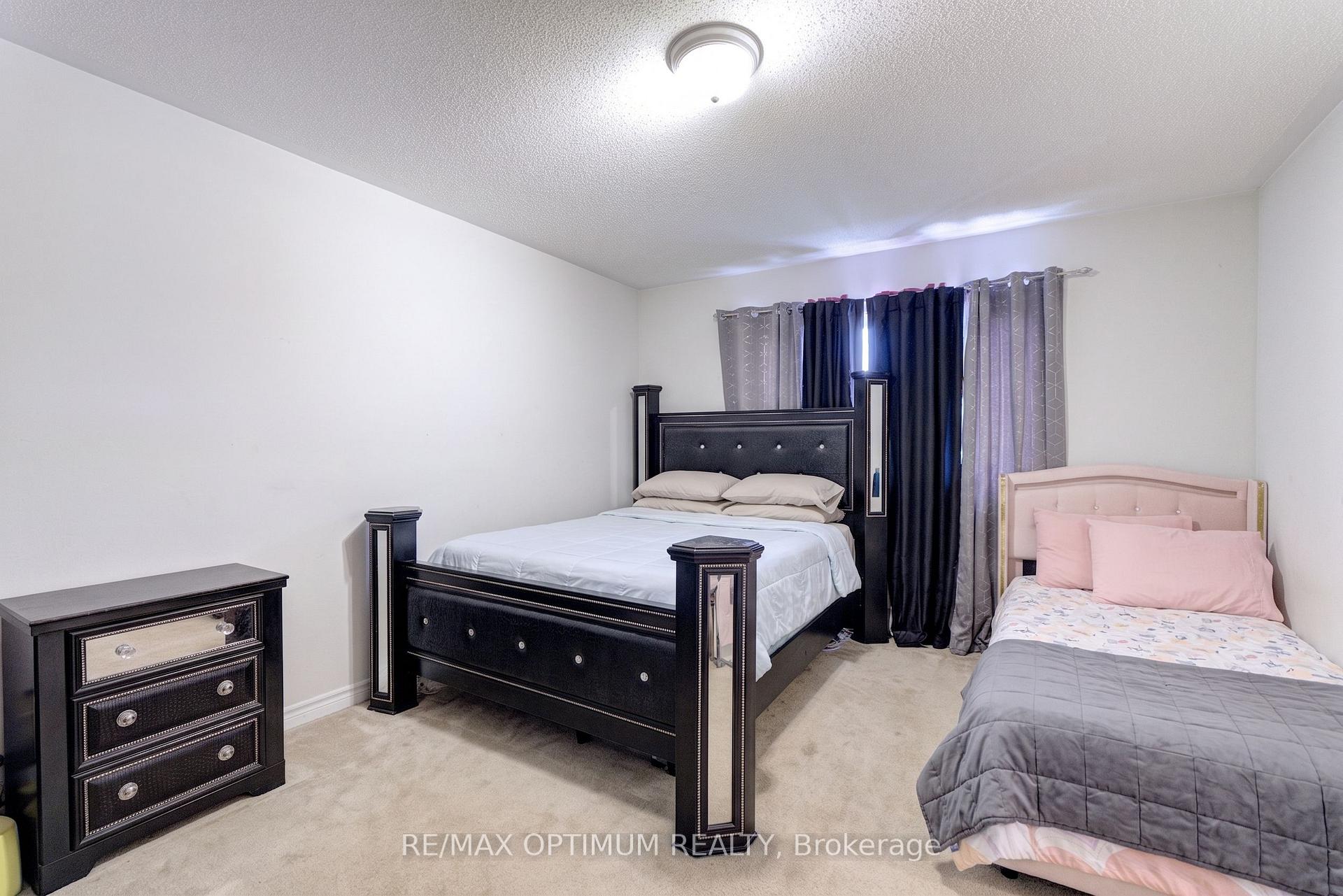 Photo 14 of 12 Franktown Drive, Brampton, Bram East — HOMEH