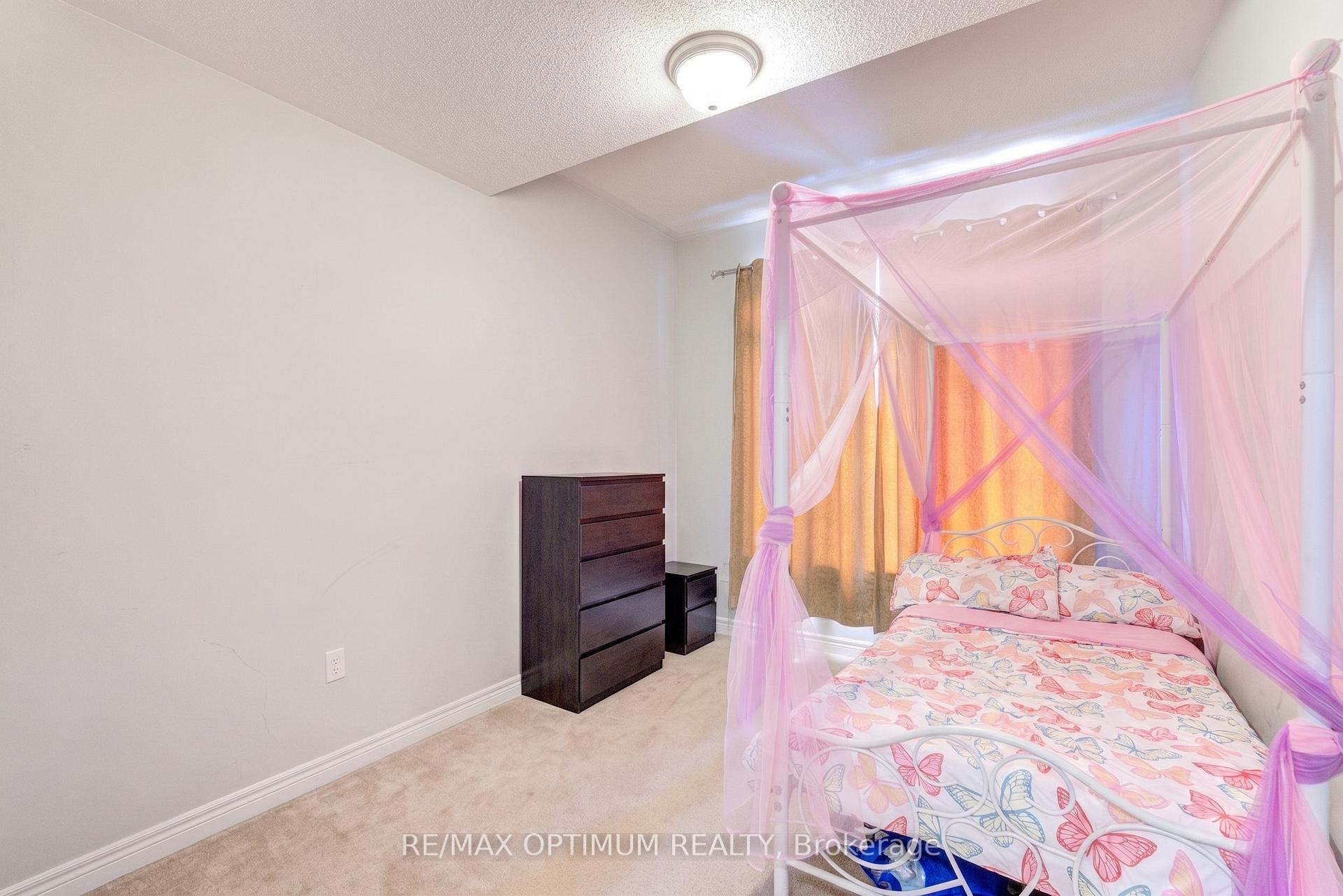 Photo 18 of 12 Franktown Drive, Brampton, Bram East — HOMEH