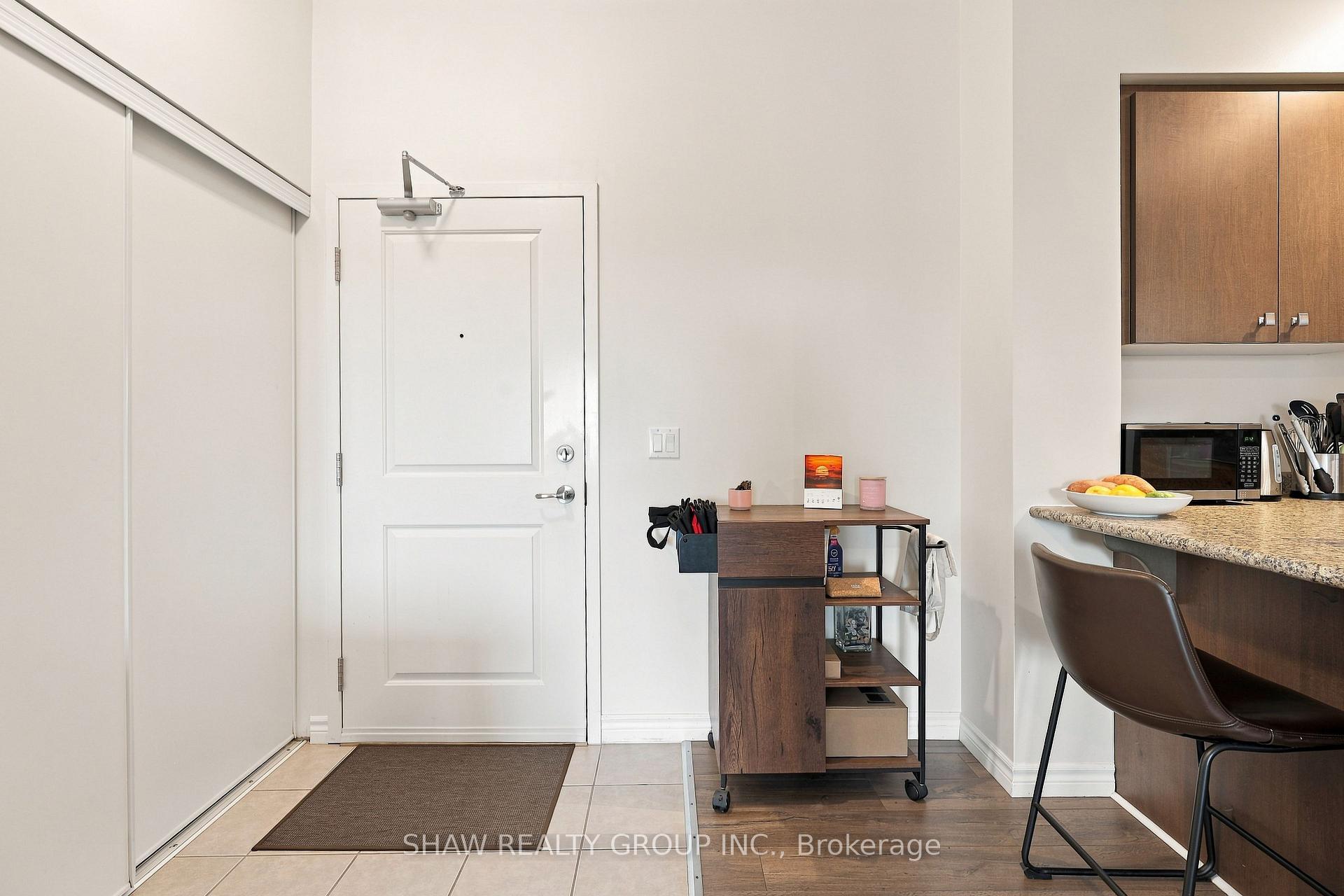 Photo 4 of Unit 423, 1077 Gordon Street, Guelph, Kortright West — HOMEH