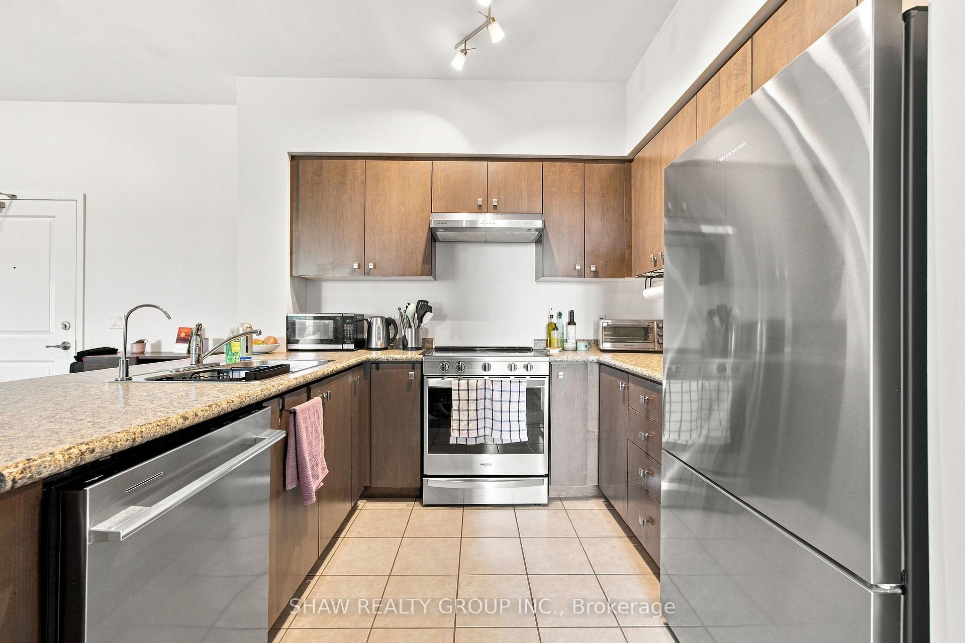 Photo 12 of Unit 423, 1077 Gordon Street, Guelph, Kortright West — HOMEH