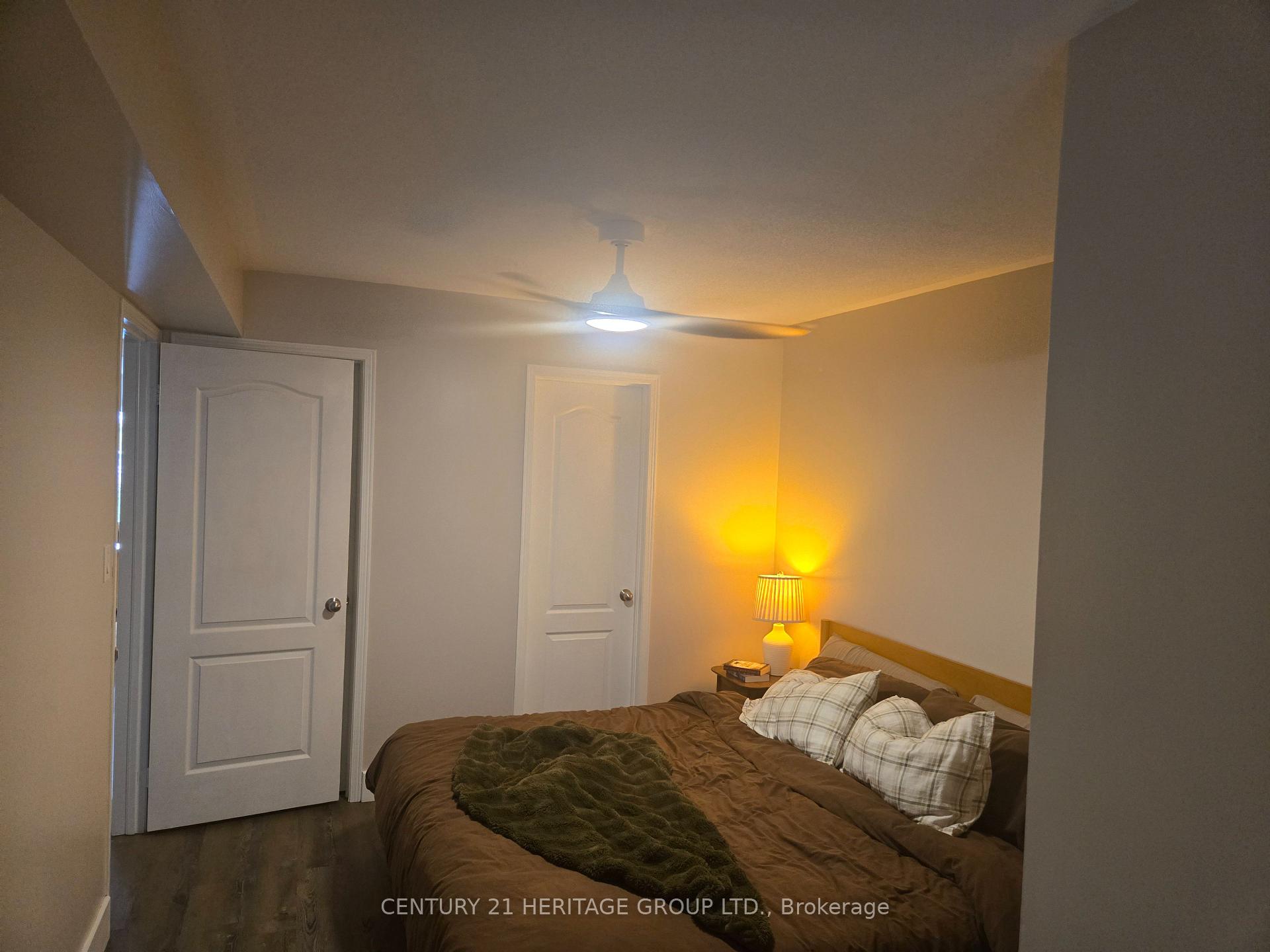 Photo 13 of Unit 3, 2444 Post Road, Oakville, River Oaks — HOMEH