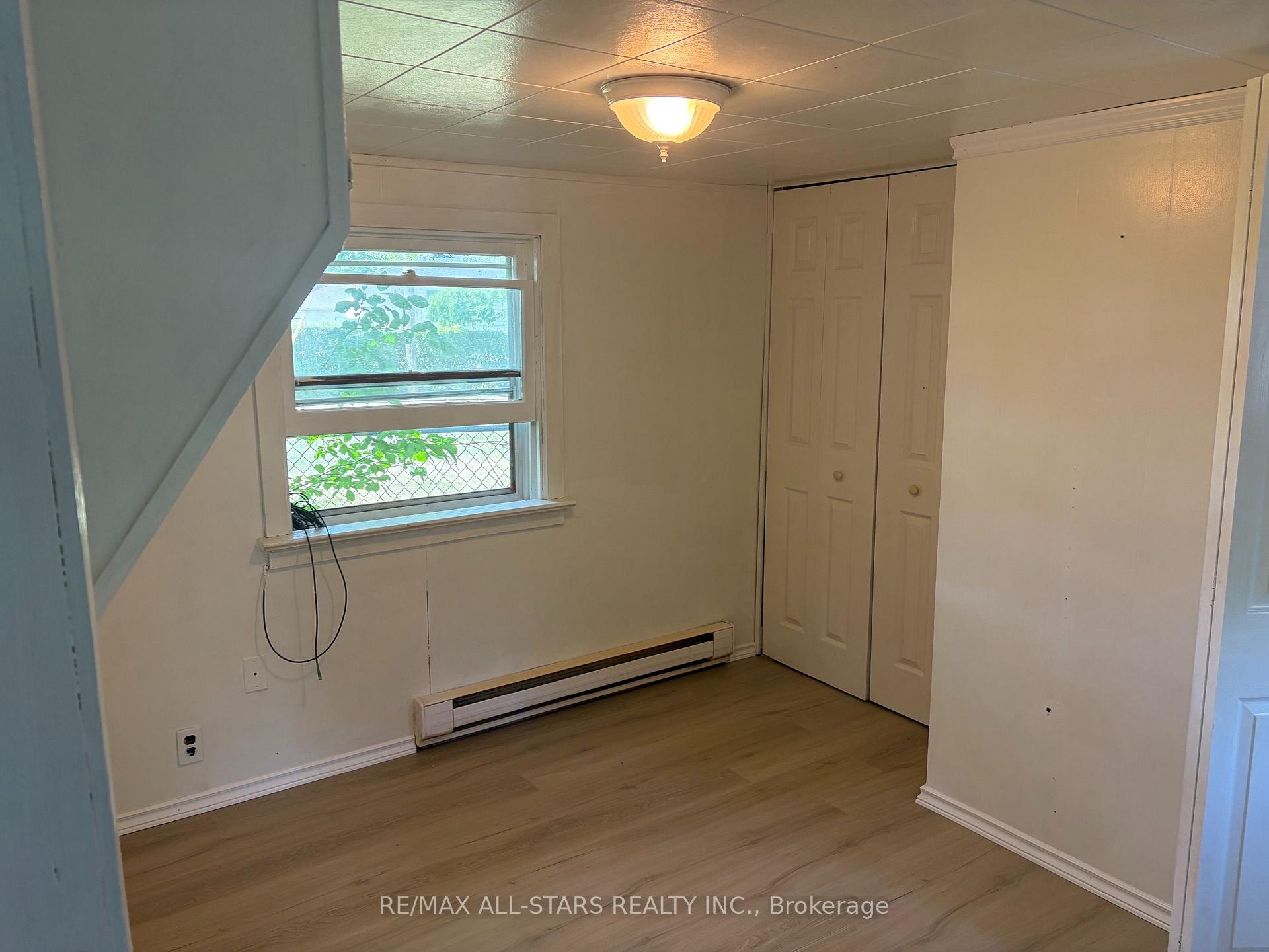 Photo 12 of 22B Thompson Drive, Georgina, Sutton & Jackson's Point — HOMEH