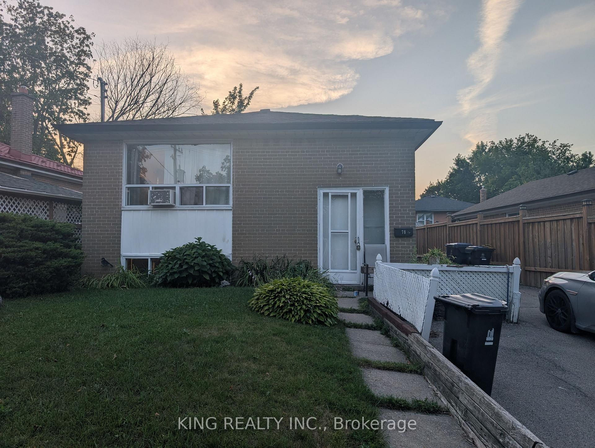 Photo 1 of 78 Pandora Circle, Scarborough, Woburn — HOMEH