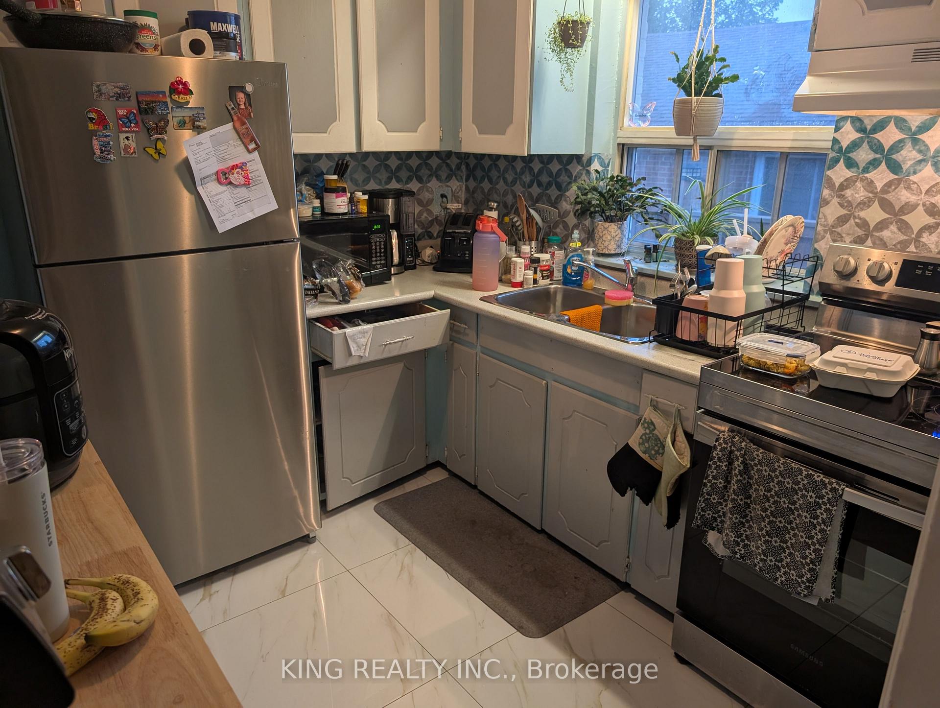Photo 6 of 78 Pandora Circle, Scarborough, Woburn — HOMEH