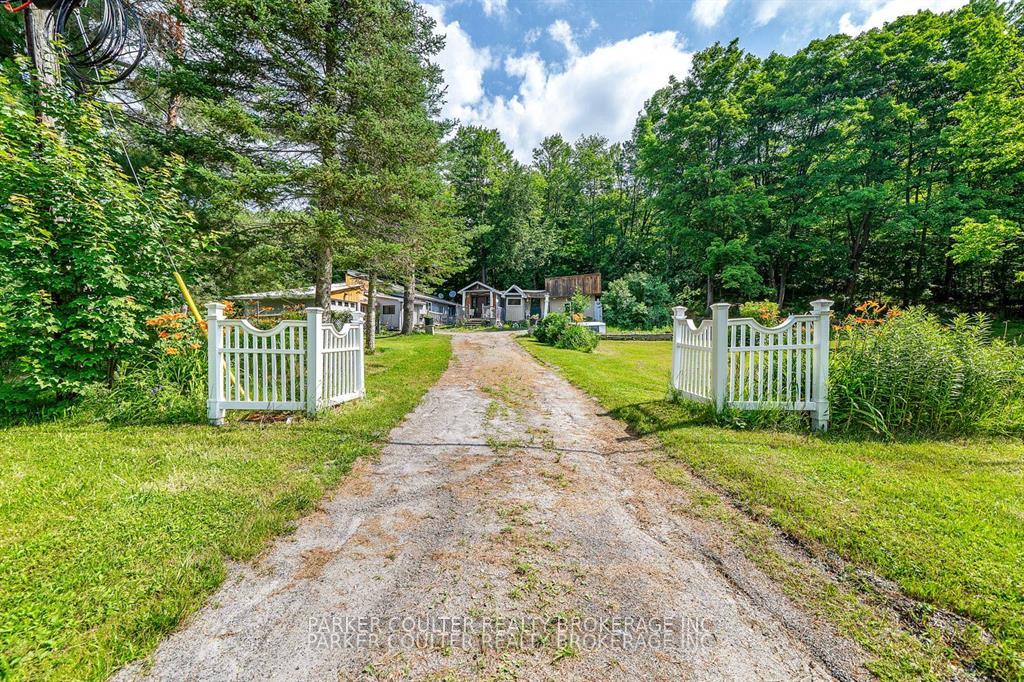 Photo of 1291 Muskoka Rd 118 W