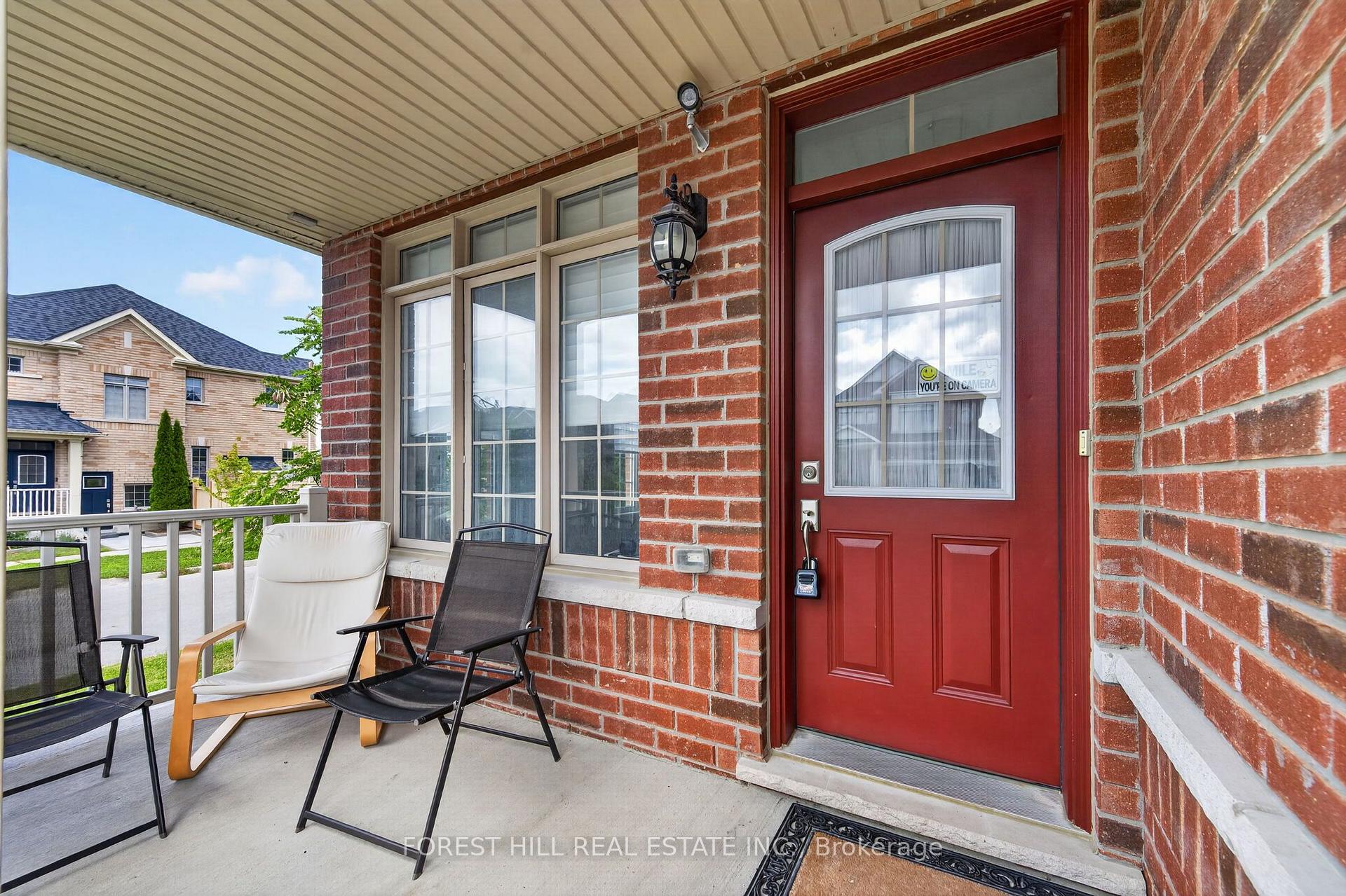 Photo 3 of 23 Cobb Street, Aurora, Rural Aurora — HOMEH