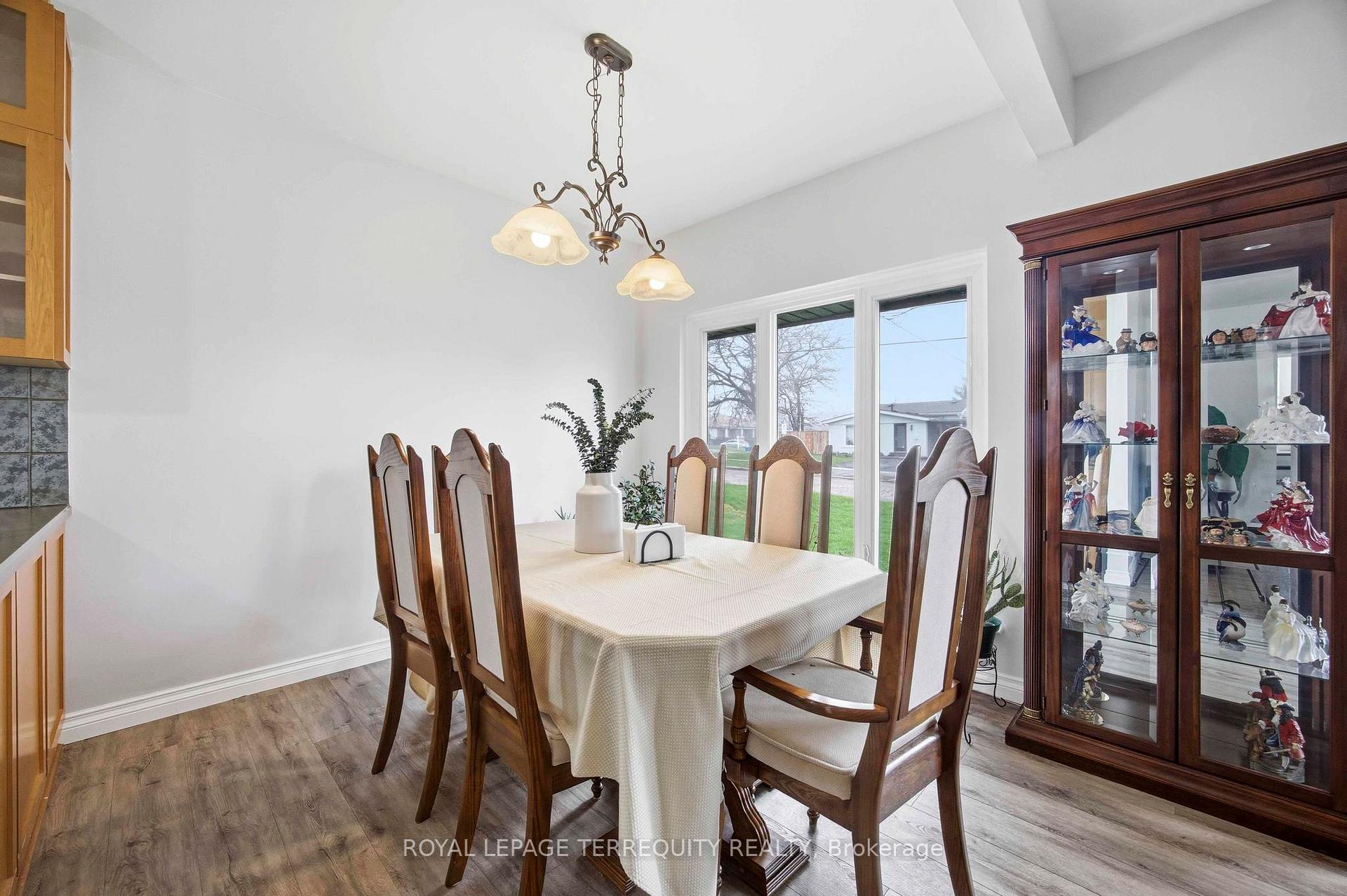 Photo 18 of 971 Oklahoma Drive, Pickering, West Shore — HOMEH