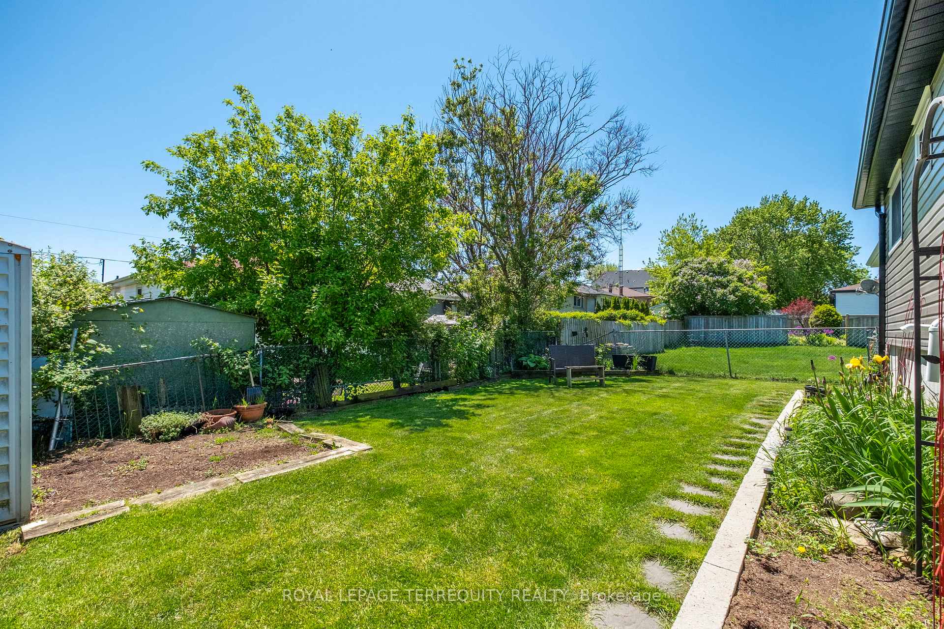Photo 44 of 971 Oklahoma Drive, Pickering, West Shore — HOMEH