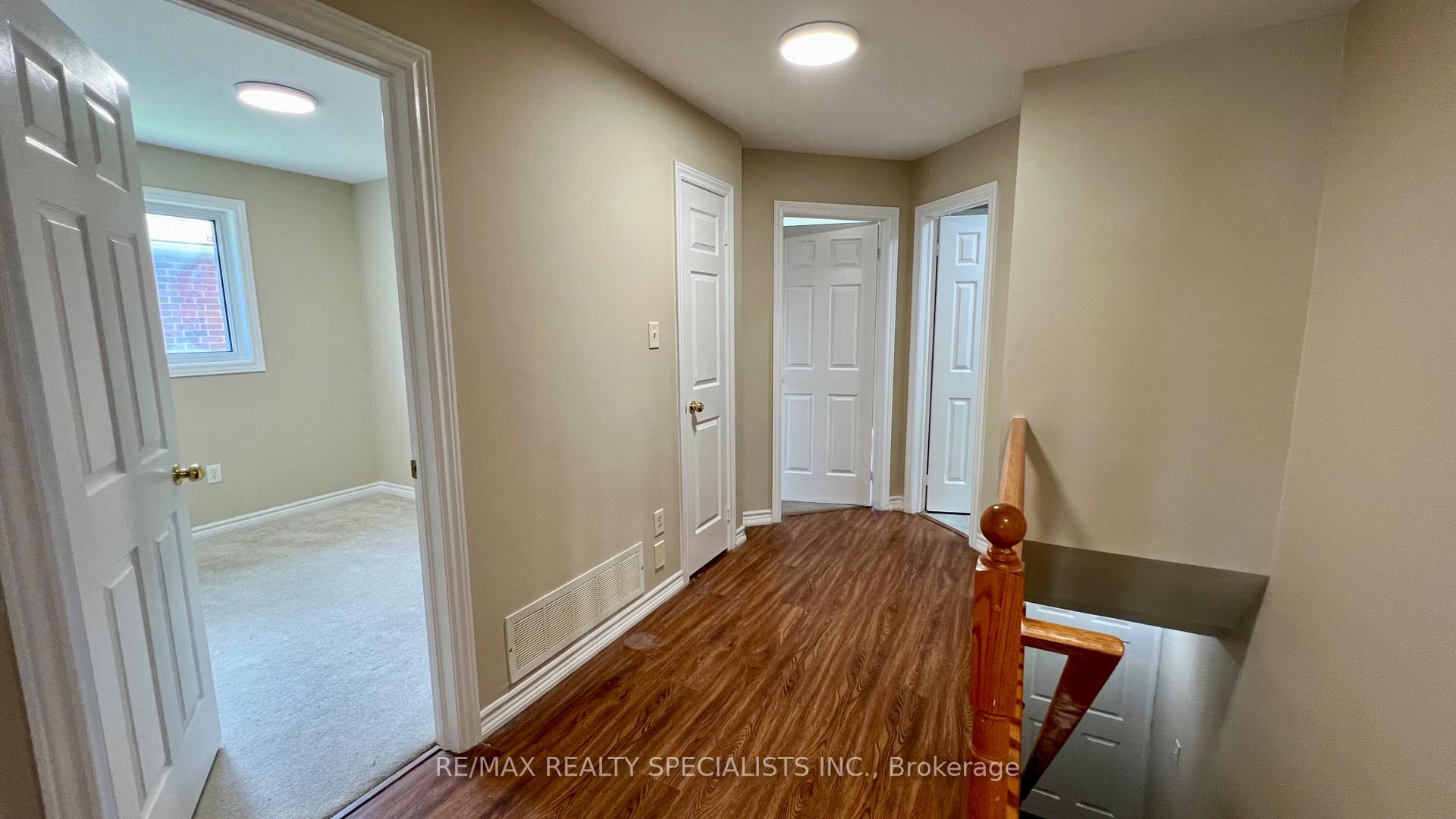 Photo 11 of 5 Russell Hill Drive, Barrie, Painswick South — HOMEH