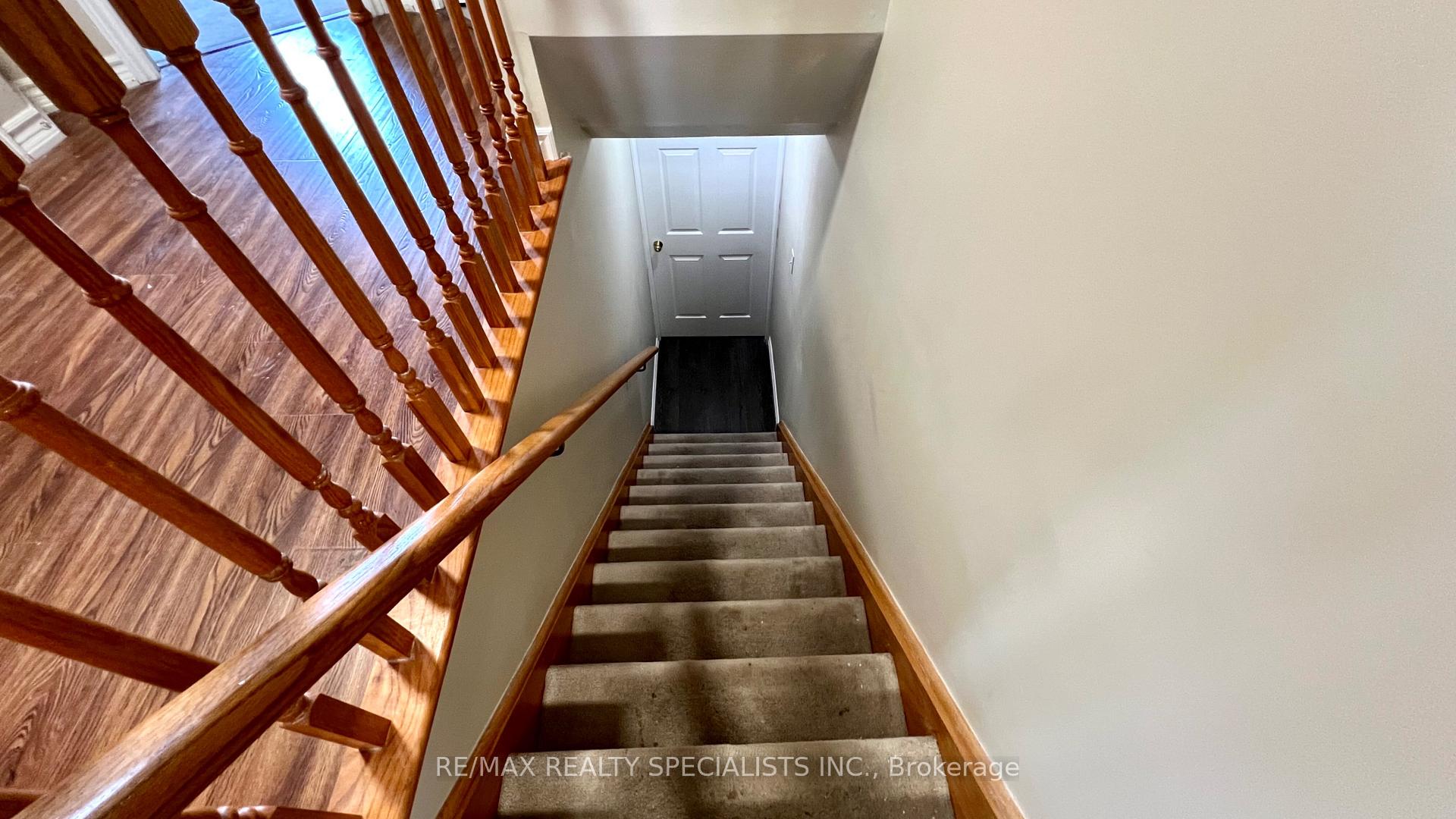 Photo 17 of 5 Russell Hill Drive, Barrie, Painswick South — HOMEH