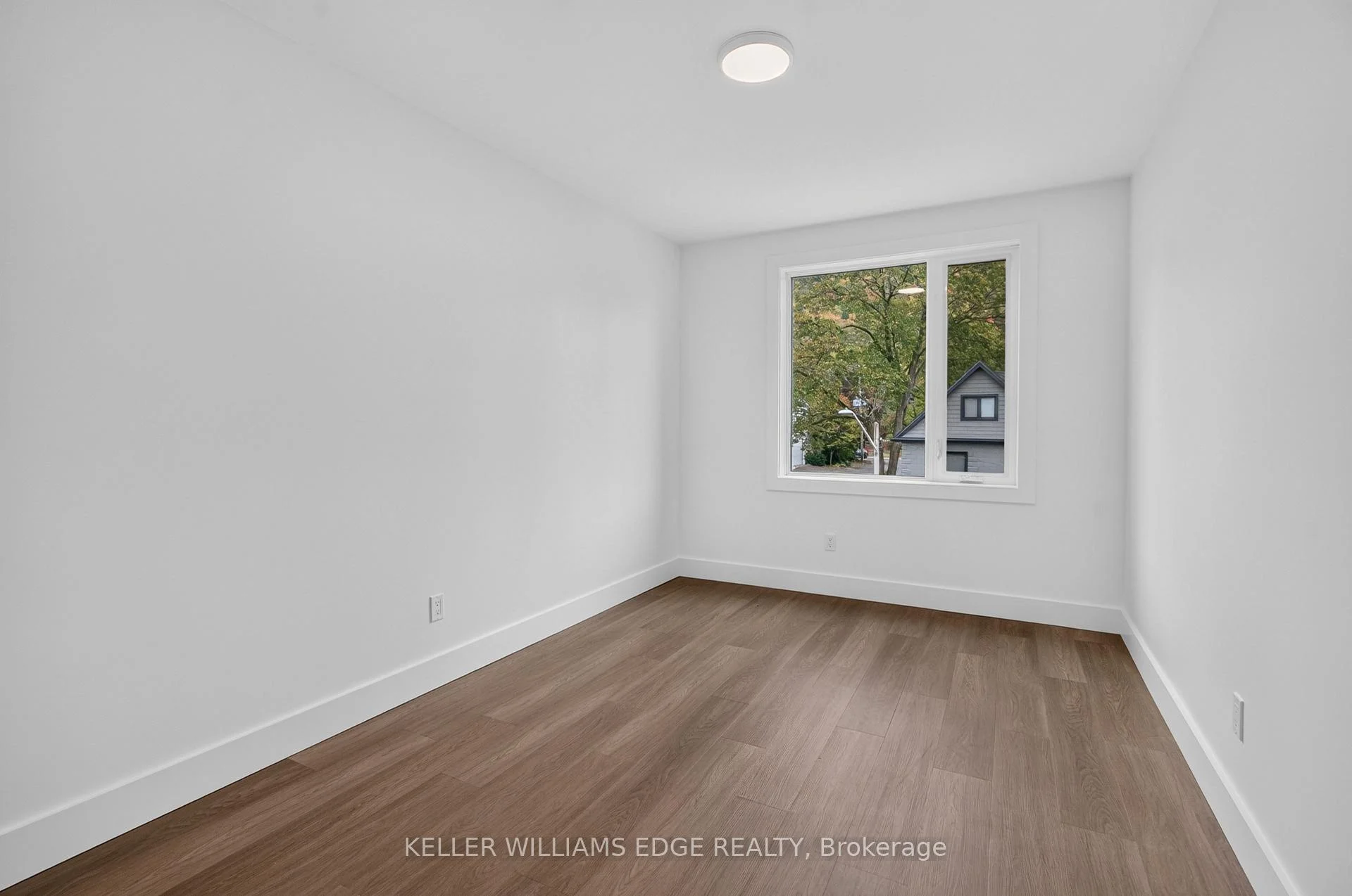 Photo 28 of Unit 4, 332 King Street W, Hamilton, Dundas — HOMEH