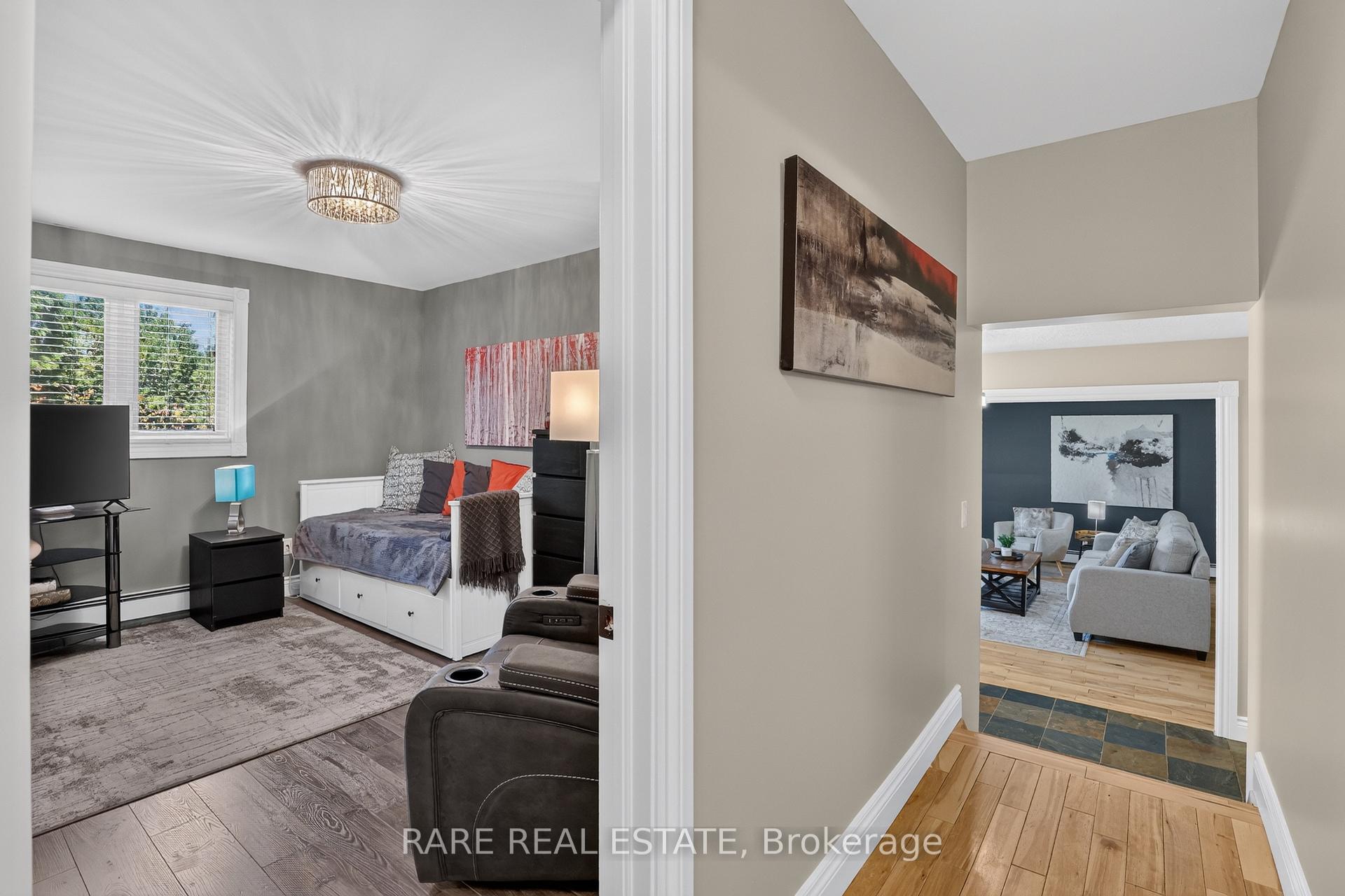 Photo 18 of 79 Caroline Street W, Clearview, Rural Clearview — HOMEH
