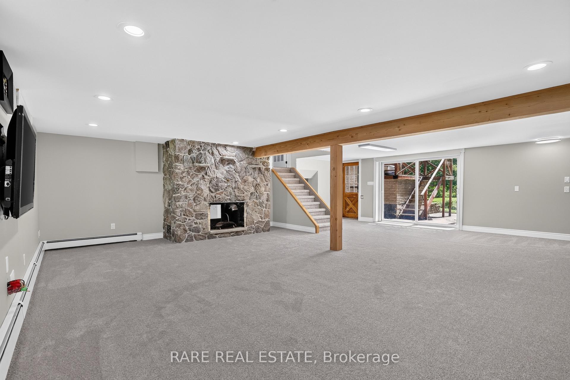Photo 36 of 79 Caroline Street W, Clearview, Rural Clearview — HOMEH