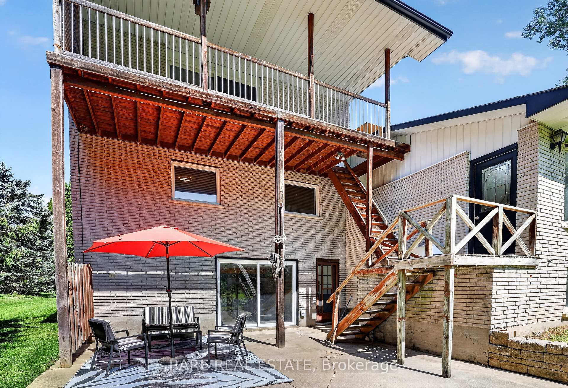 Photo 49 of 79 Caroline Street W, Clearview, Rural Clearview — HOMEH