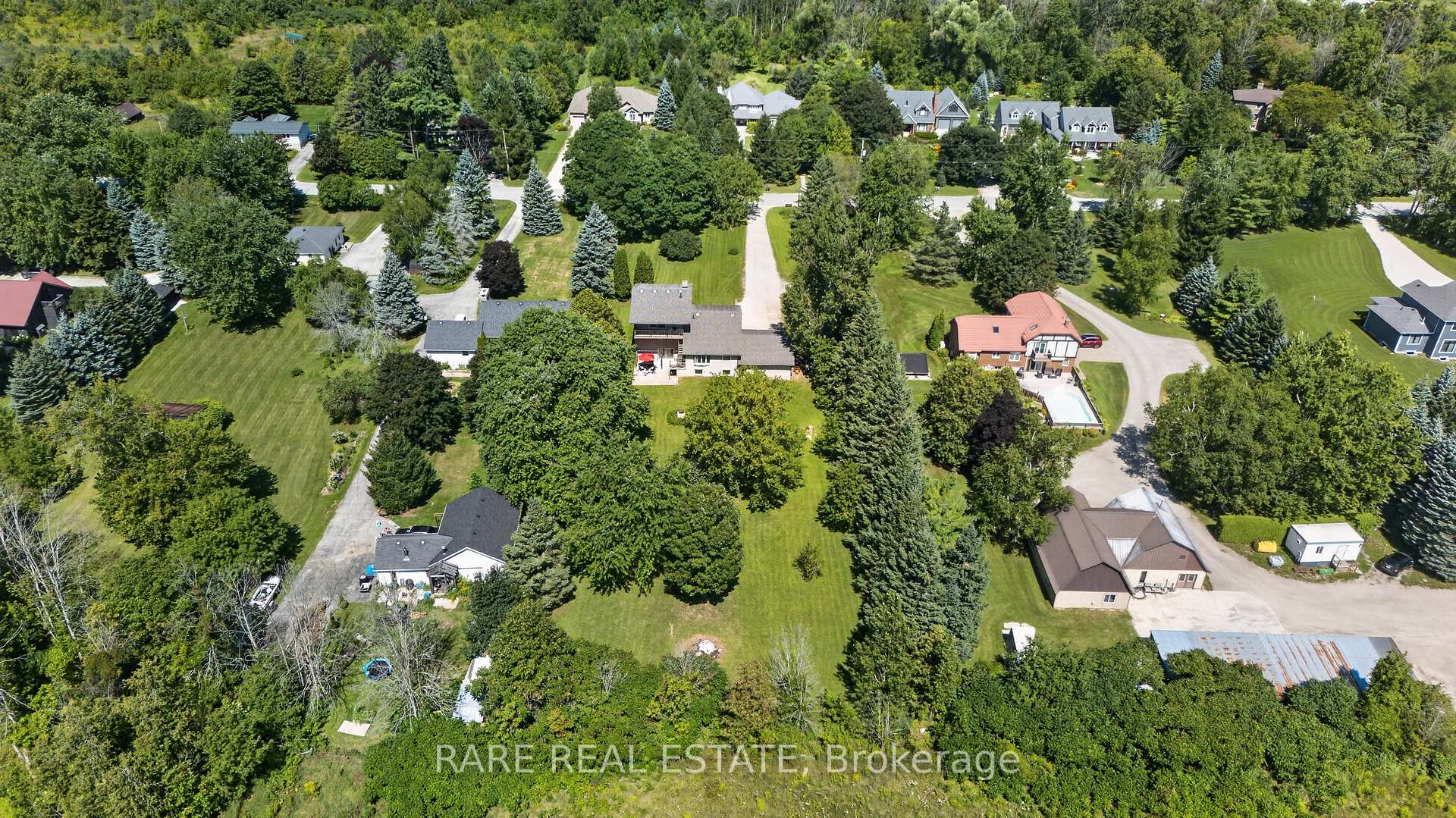Photo 52 of 79 Caroline Street W, Clearview, Rural Clearview — HOMEH