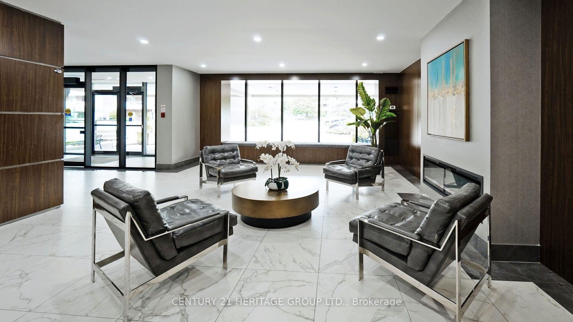 Photo 5 of Unit 1108, 60 Inverlochy Boulevard, Markham, Royal Orchard — HOMEH