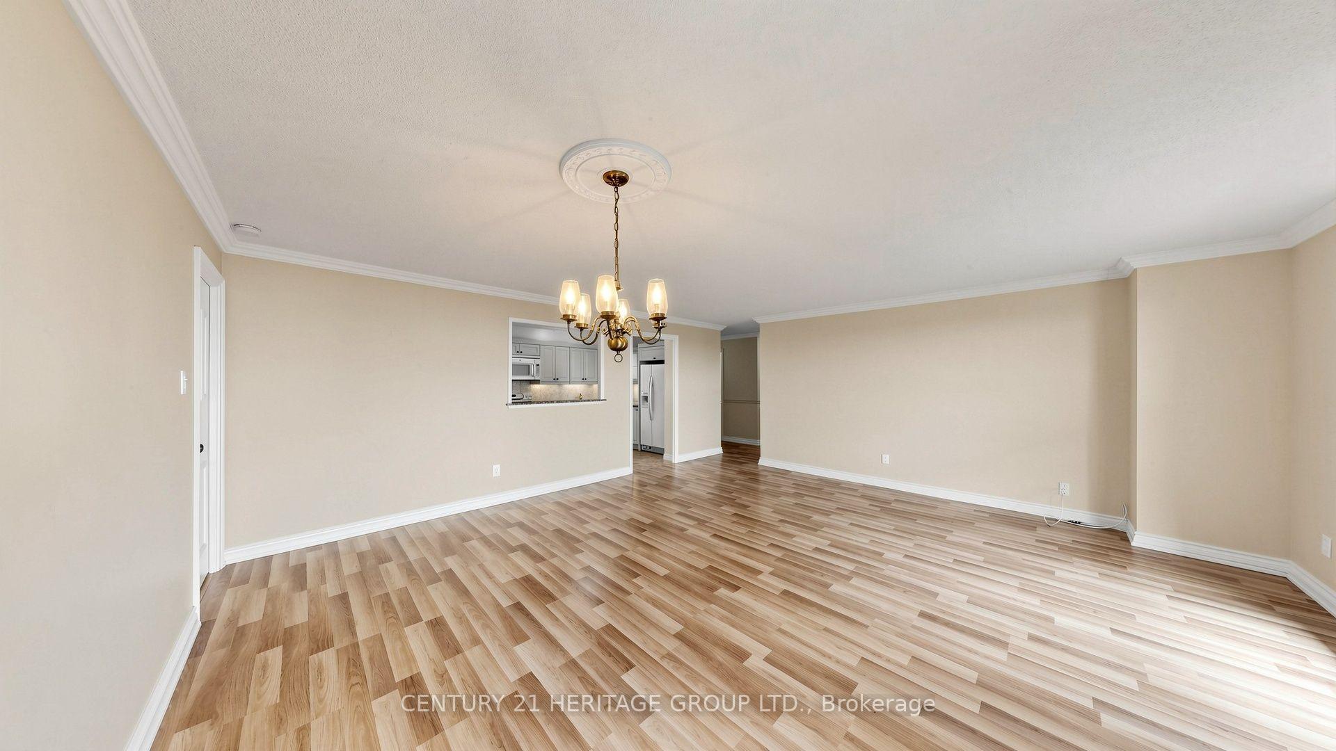 Photo 12 of Unit 1108, 60 Inverlochy Boulevard, Markham, Royal Orchard — HOMEH
