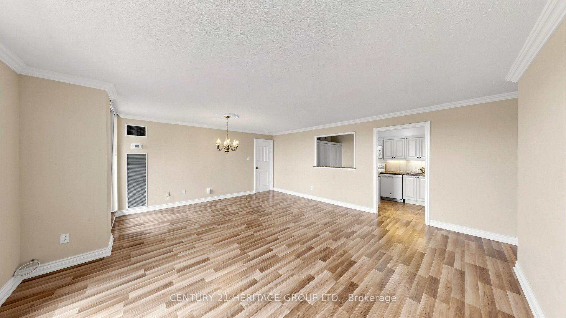 Photo 14 of Unit 1108, 60 Inverlochy Boulevard, Markham, Royal Orchard — HOMEH