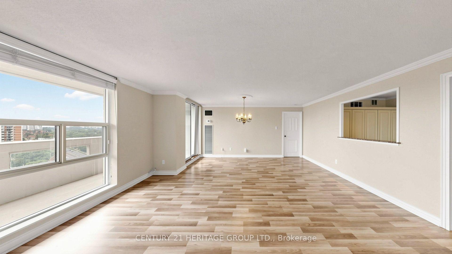 Photo 15 of Unit 1108, 60 Inverlochy Boulevard, Markham, Royal Orchard — HOMEH