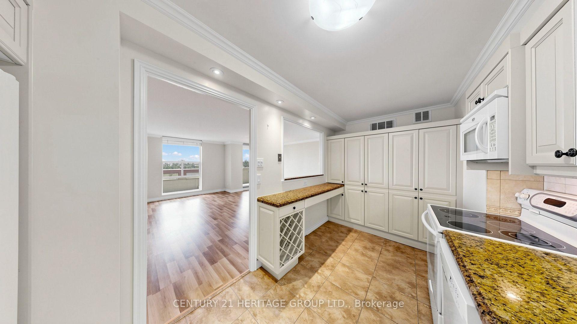 Photo 20 of Unit 1108, 60 Inverlochy Boulevard, Markham, Royal Orchard — HOMEH