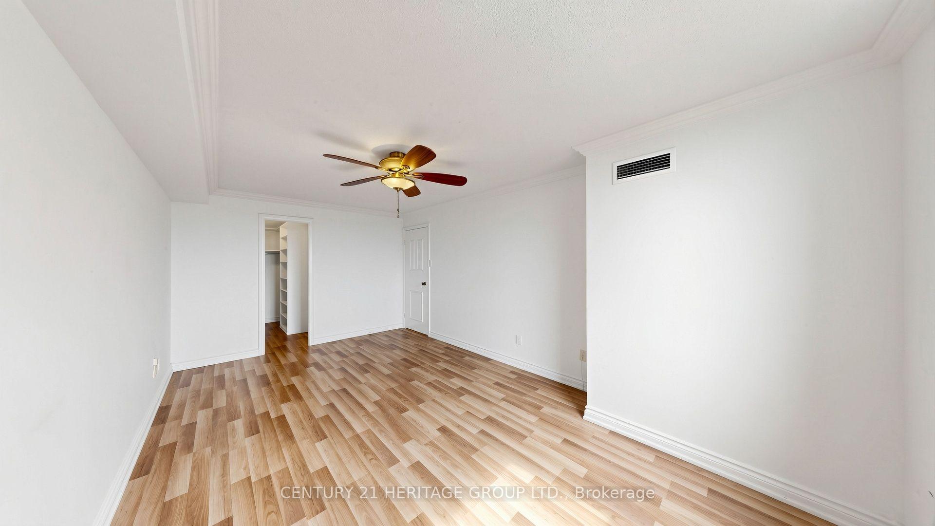 Photo 23 of Unit 1108, 60 Inverlochy Boulevard, Markham, Royal Orchard — HOMEH