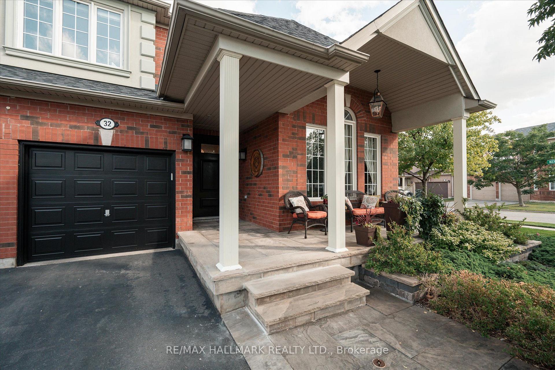 Photo 7 of 32 Redcastle Street, Brampton, Fletcher's Meadow — HOMEH