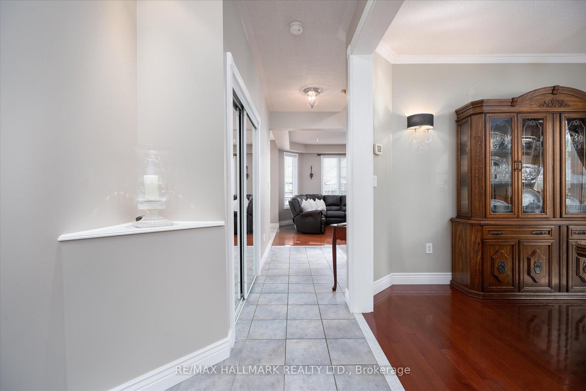Photo 13 of 32 Redcastle Street, Brampton, Fletcher's Meadow — HOMEH