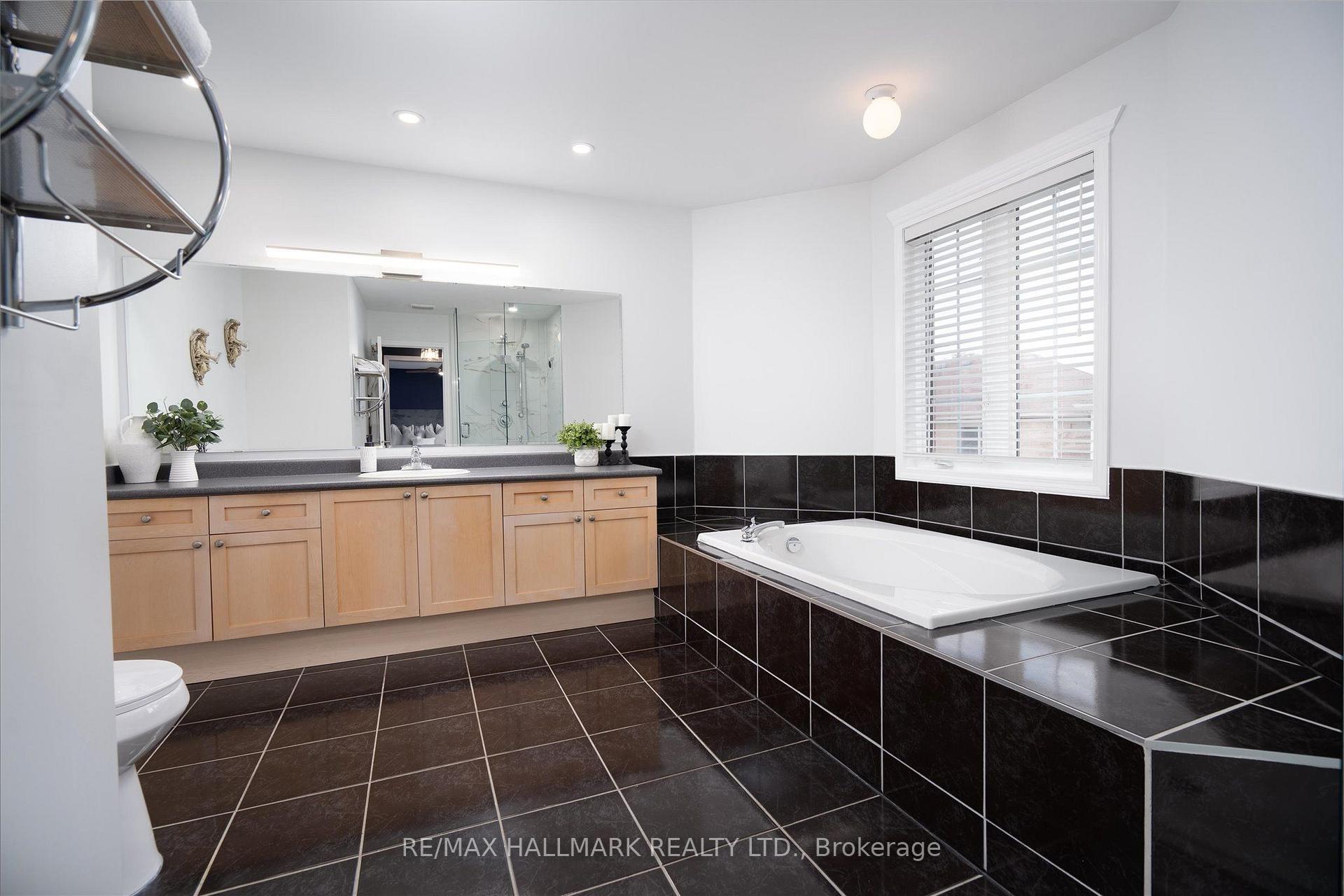 Photo 32 of 32 Redcastle Street, Brampton, Fletcher's Meadow — HOMEH